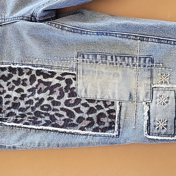 Ladies like new DG2 size 8 funky jeans - Picture 4 of 8